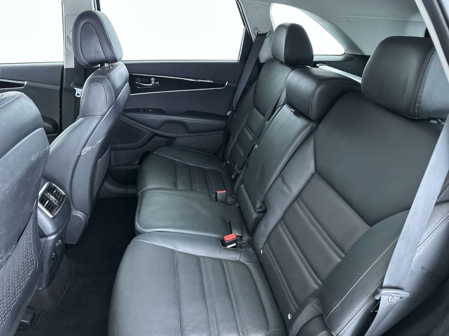 Used Kia Sorento 2016 for sale - 77905740: Photo 9