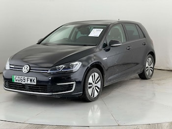 Used Volkswagen Golf 2019 for sale - 77271545: Photo