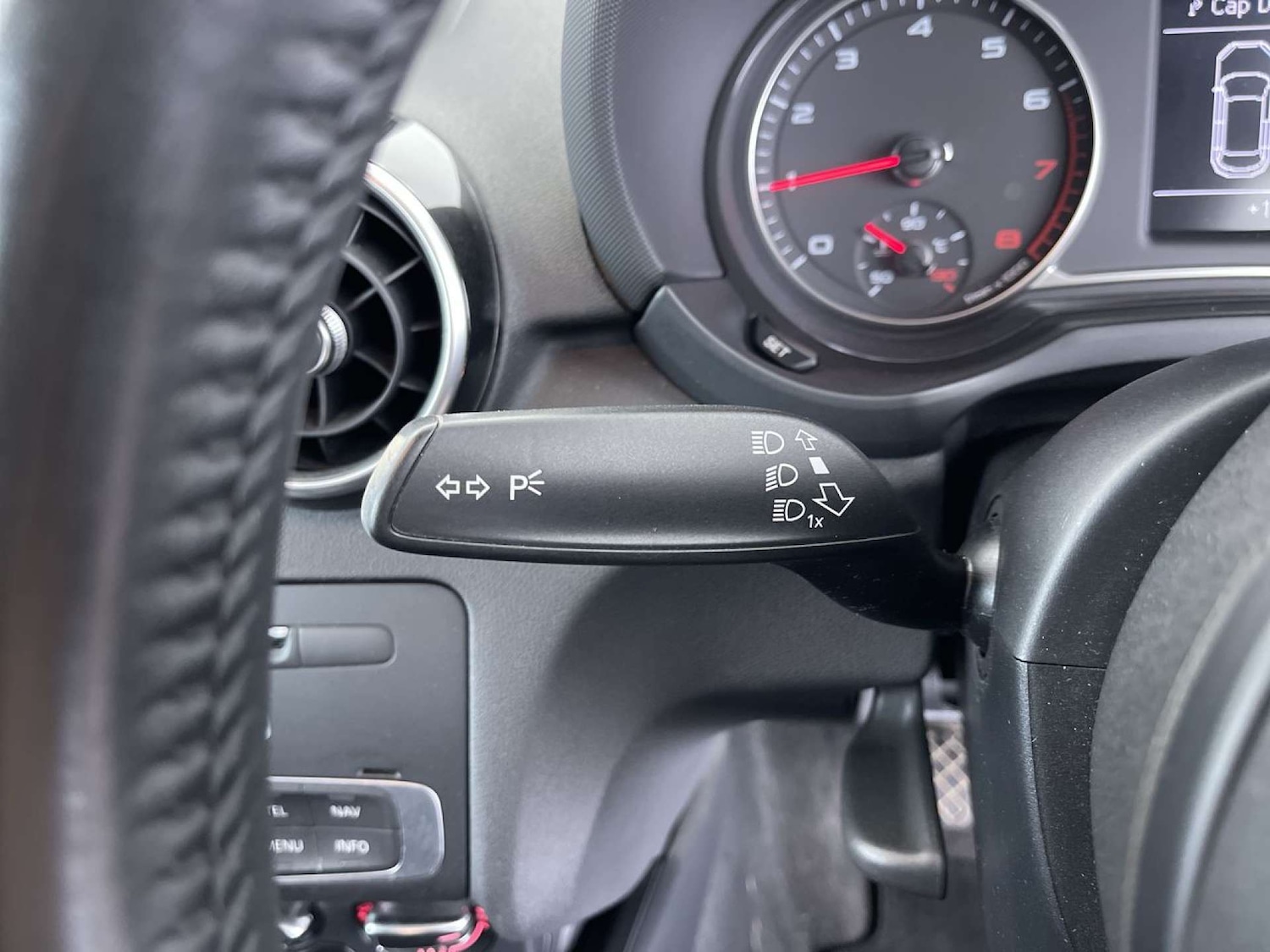 Used Audi A1 2015 for sale - 77172460: Photo 51