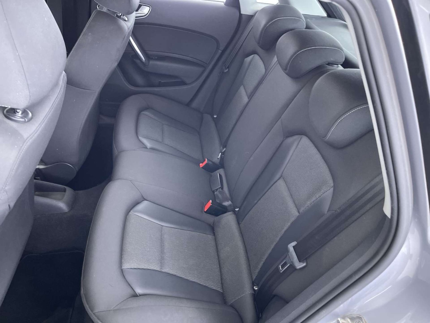 Used Audi A1 2015 for sale - 77172460: Photo 9