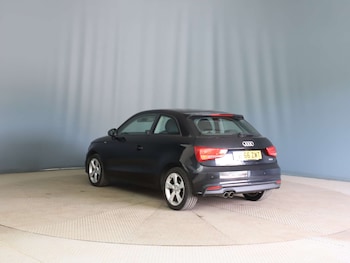 Used Audi A1 2016 for sale - 79098079: Photo