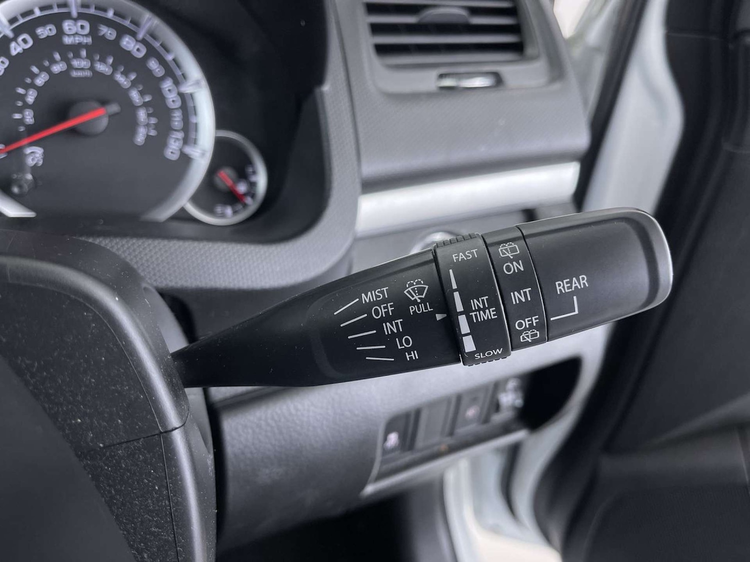 Used Suzuki Swift 2015 for sale - 76623846: Photo 54