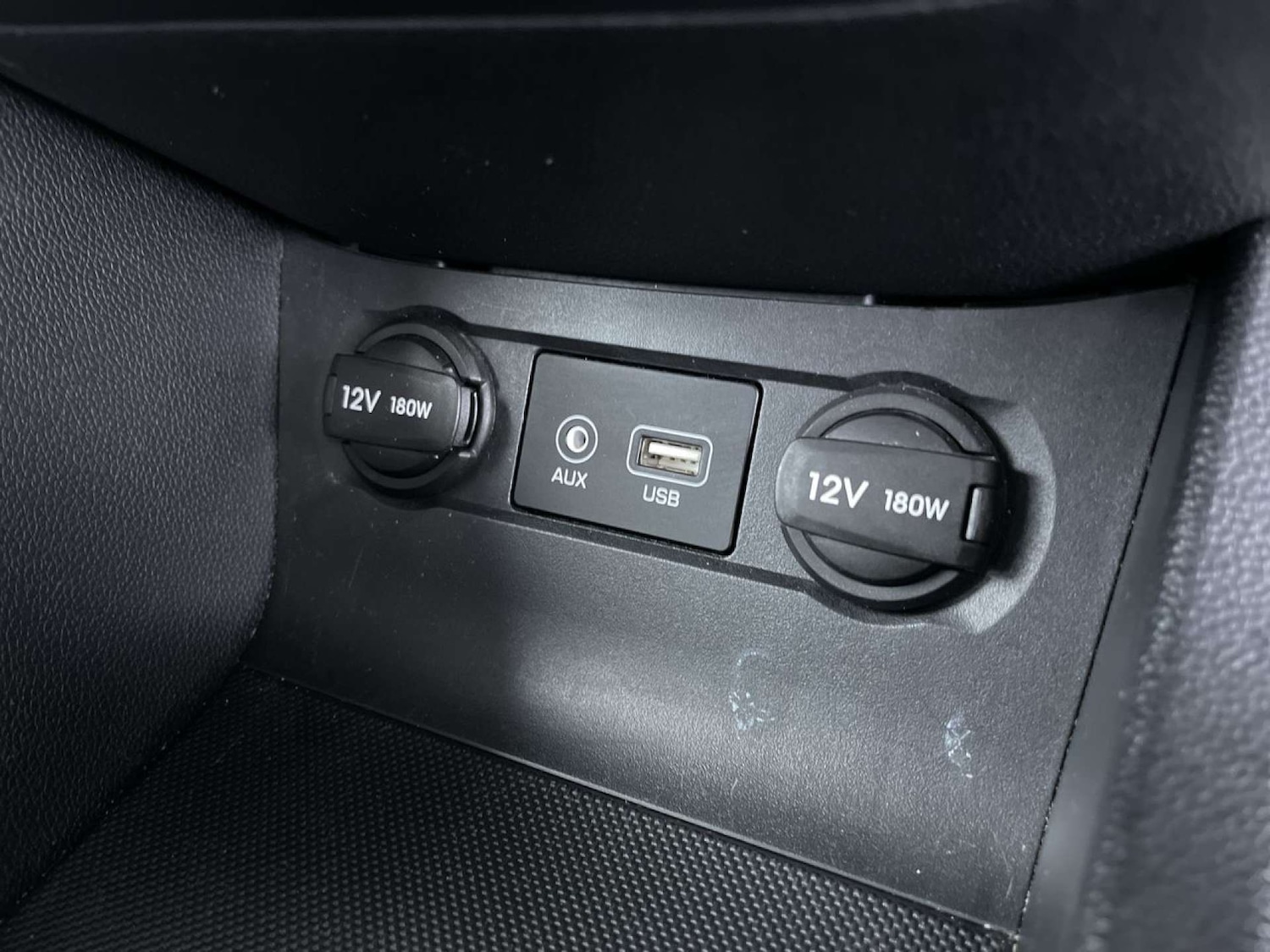 Used Hyundai i20 2016 for sale - 76602108: Photo 40