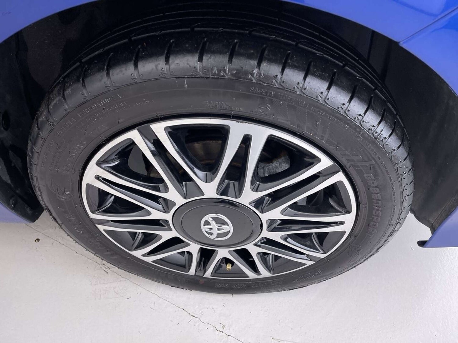 Used Toyota AYGO 2018 for sale - 76830229: Photo 24