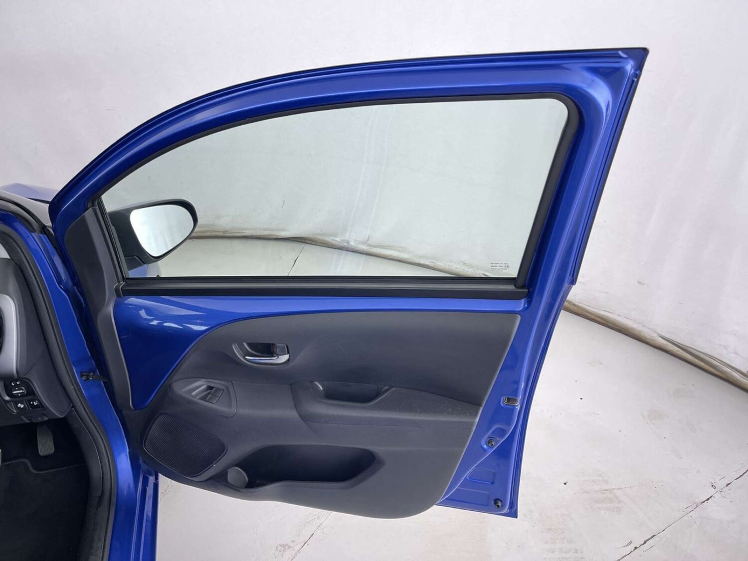 Used Toyota AYGO 2018 for sale - 76830229: Photo 29