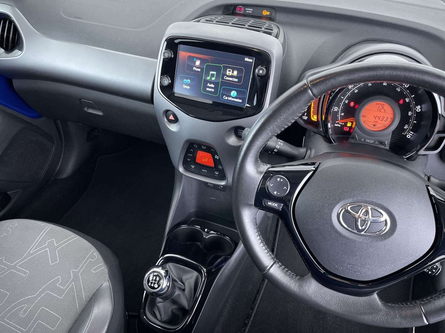 Used Toyota AYGO 2018 for sale - 76830229: Photo 46