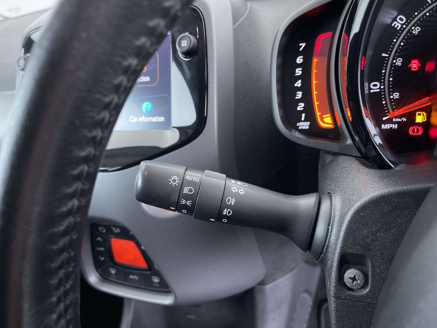 Used Toyota AYGO 2018 for sale - 76830229: Photo 54