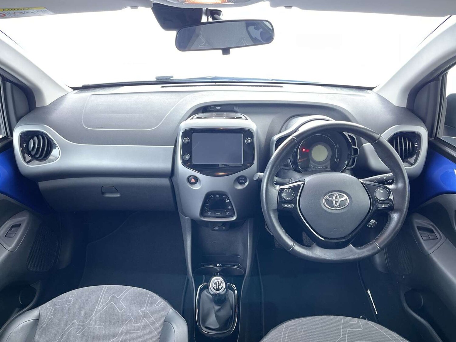 Used Toyota AYGO 2018 for sale - 76830229: Photo 8