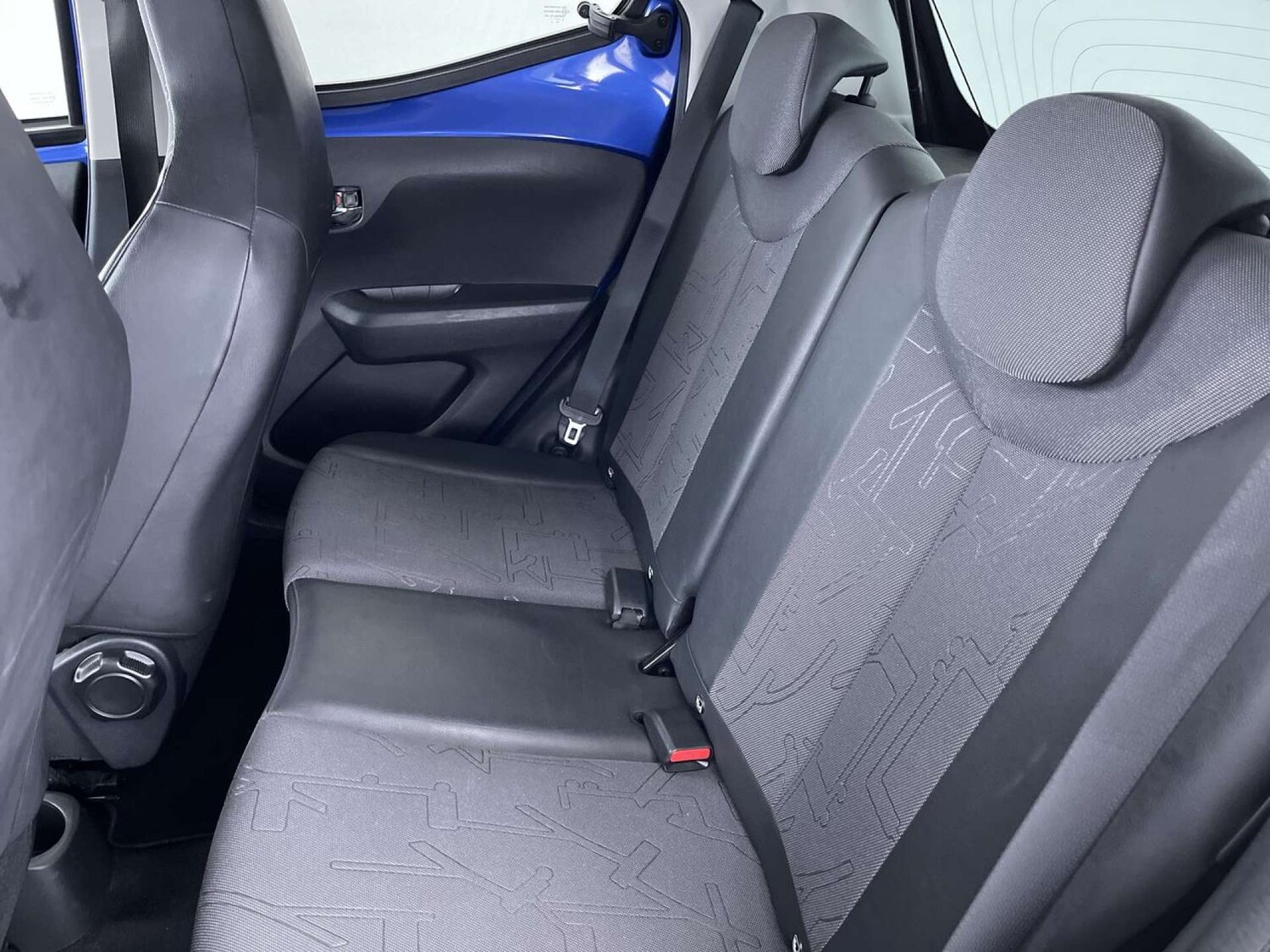 Used Toyota AYGO 2018 for sale - 76830229: Photo 9