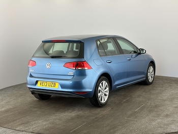 Used Volkswagen Golf 2013 for sale - 79301021: Photo