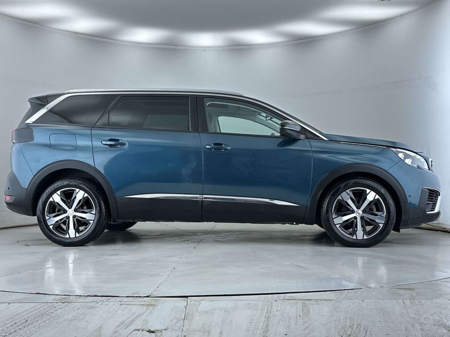 Used Peugeot 5008 2018 for sale - 77583887: Photo 15