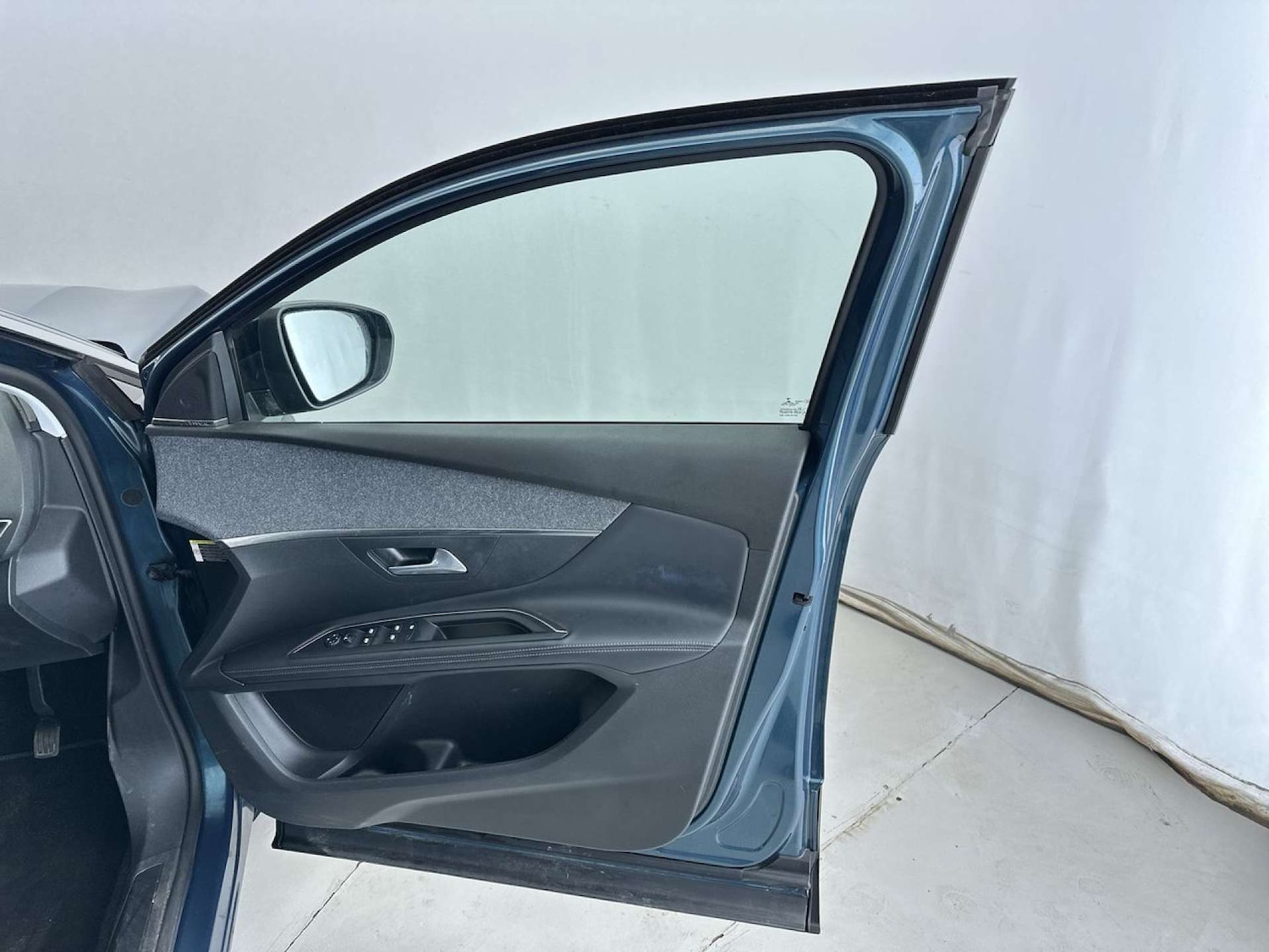 Used Peugeot 5008 2018 for sale - 77583887: Photo 29