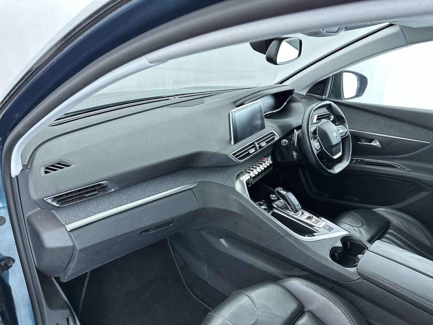 Used Peugeot 5008 2018 for sale - 77583887: Photo 32