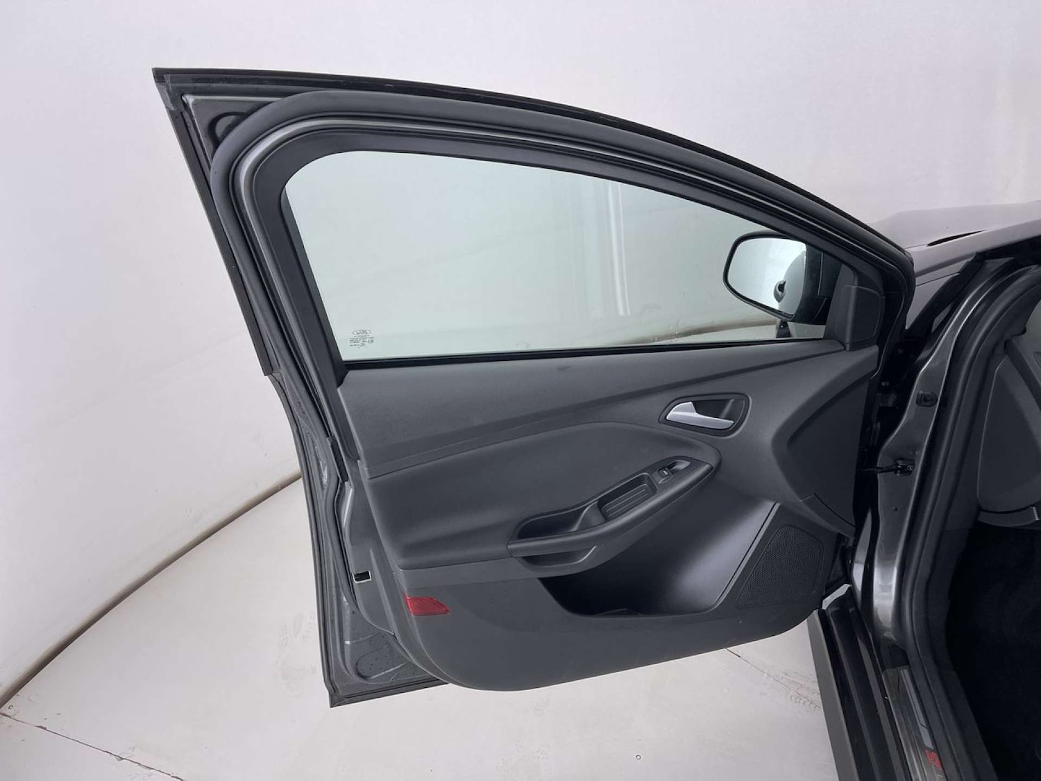 Used Ford Focus 2017 for sale - 76402712: Photo 27