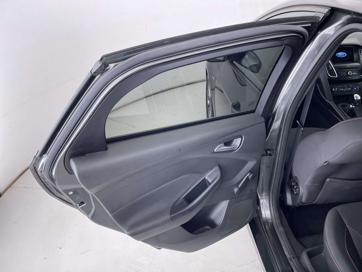 Used Ford Focus 2017 for sale - 76402712: Photo 28