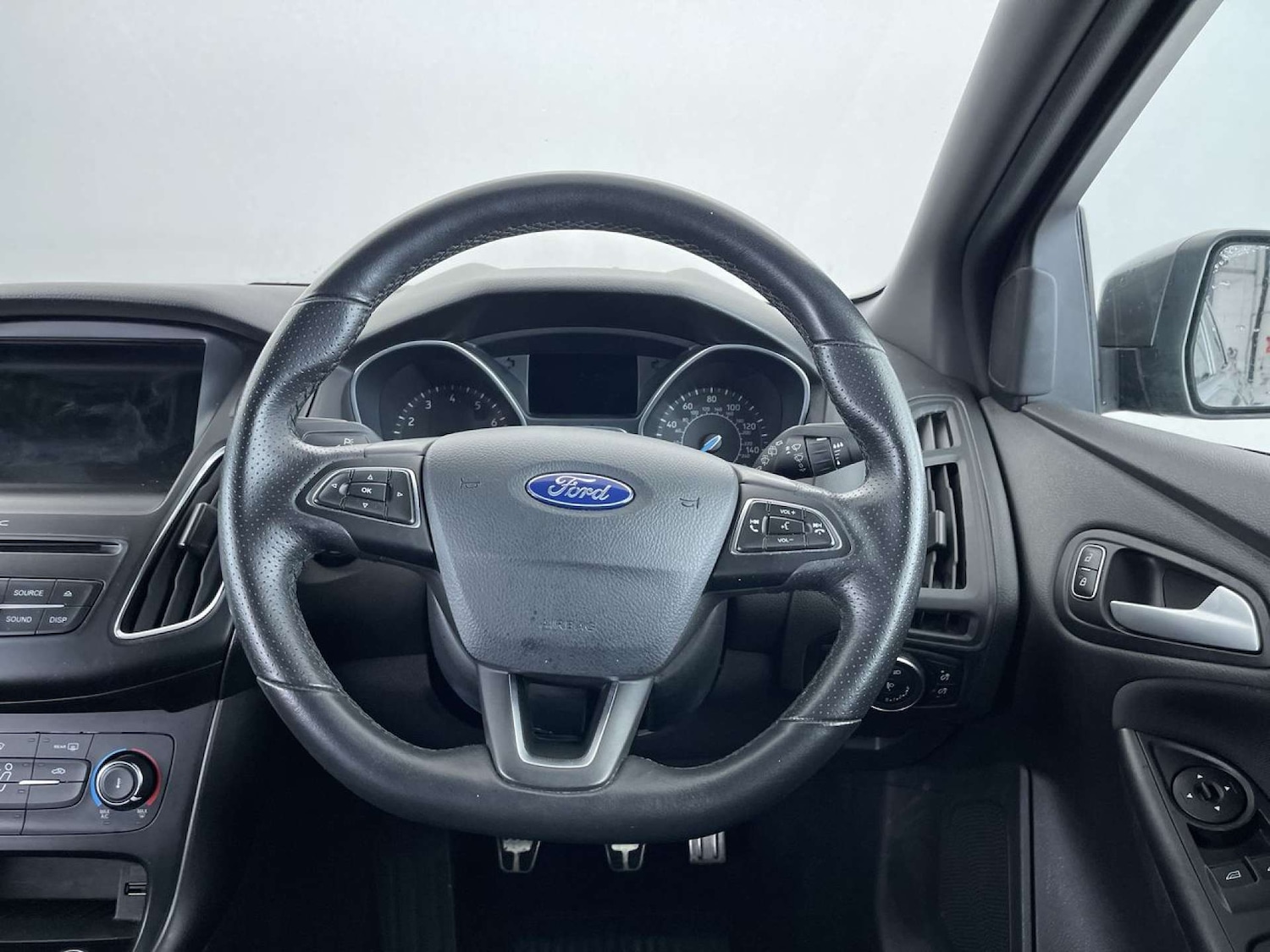 Used Ford Focus 2017 for sale - 76402712: Photo 36