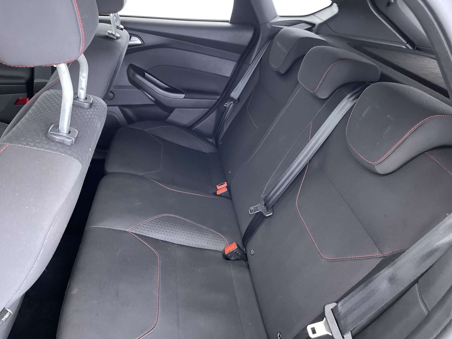 Used Ford Focus 2017 for sale - 76402712: Photo 9