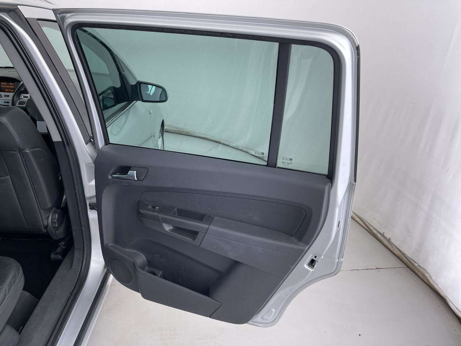 Used Vauxhall Zafira 2008 for sale - 76005165: Photo 30
