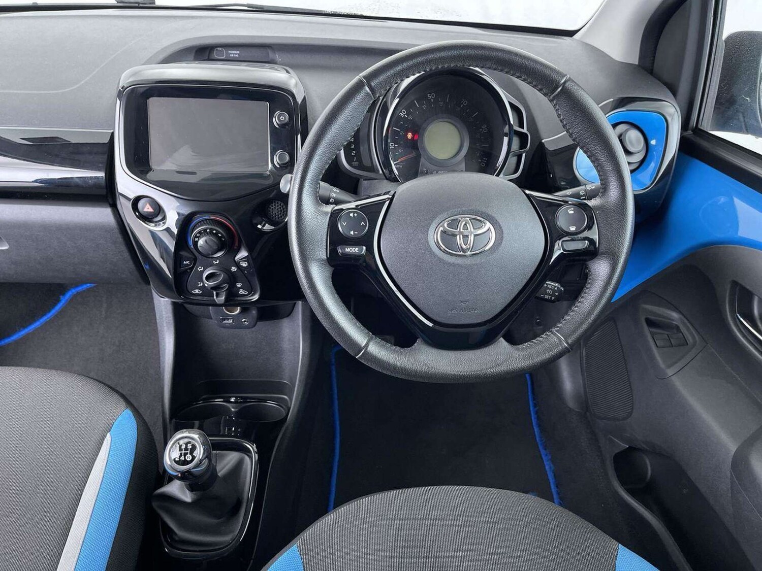 Used Toyota AYGO 2015 for sale - 75958278: Photo 33