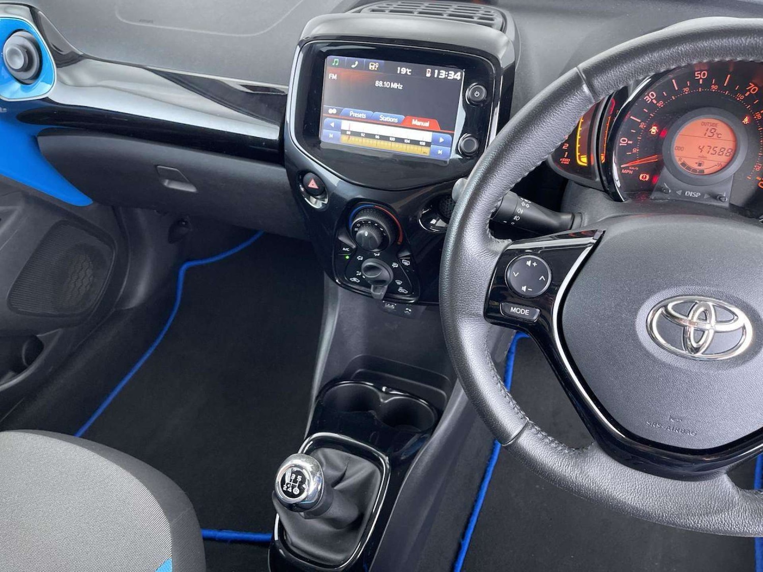 Used Toyota AYGO 2015 for sale - 75958278: Photo 42