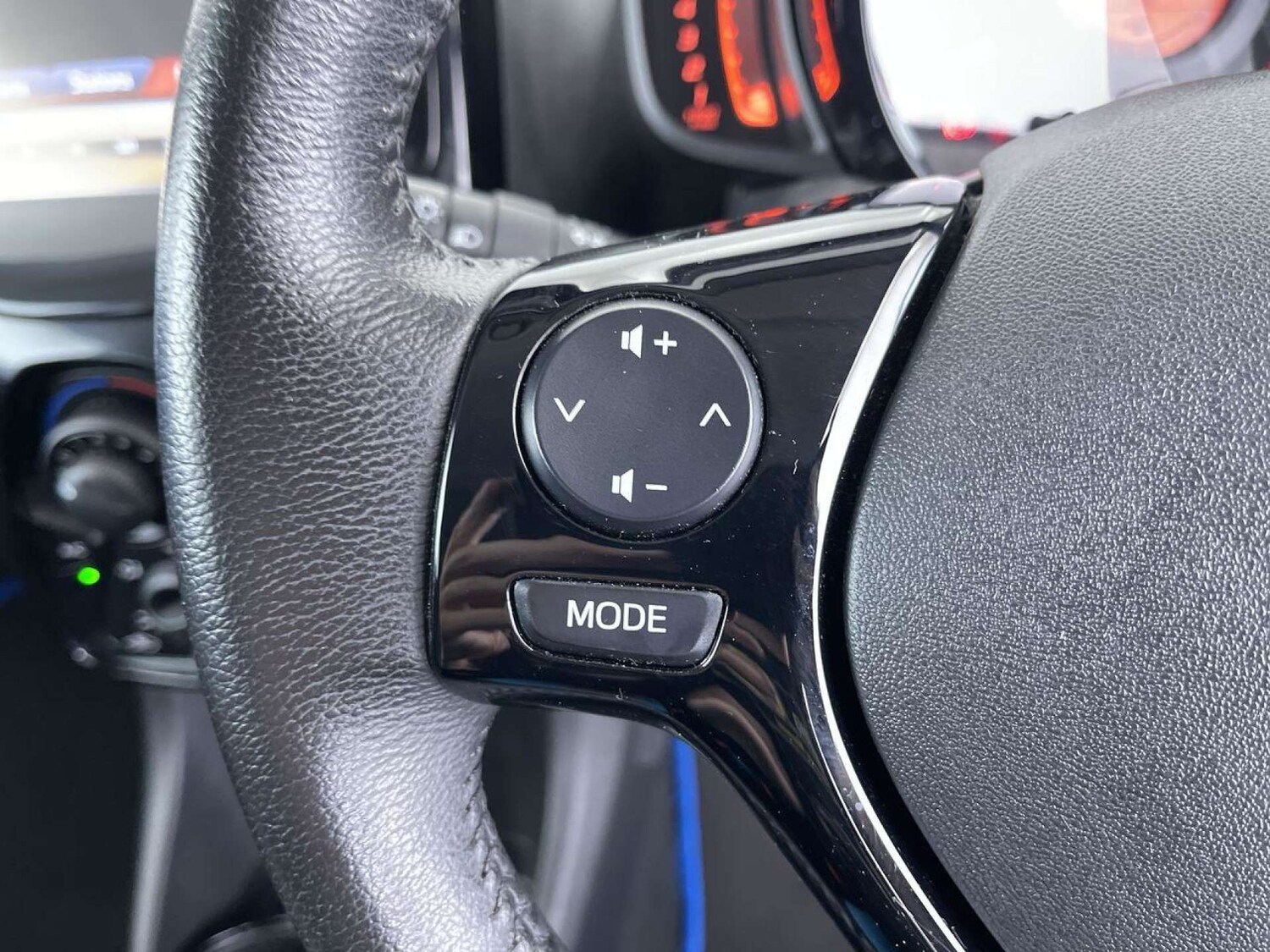 Used Toyota AYGO 2015 for sale - 75958278: Photo 48