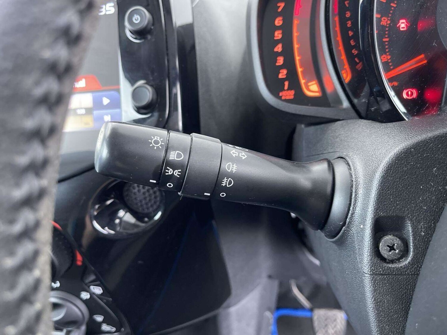 Used Toyota AYGO 2015 for sale - 75958278: Photo 50