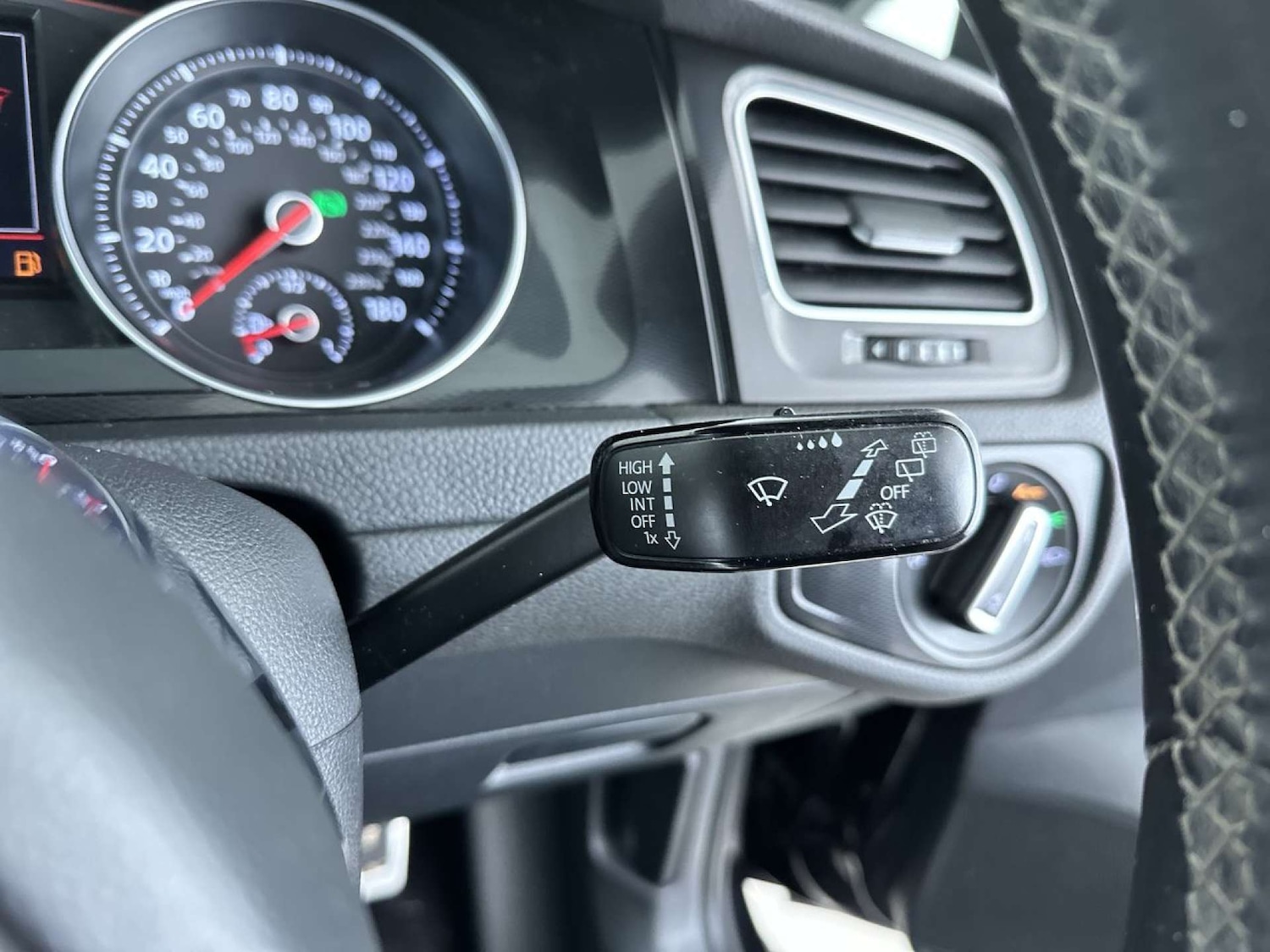 Used Volkswagen Golf 2017 for sale - 77872443: Photo 50