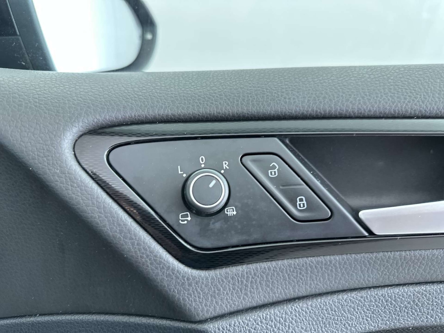 Used Volkswagen Golf 2017 for sale - 77872443: Photo 52