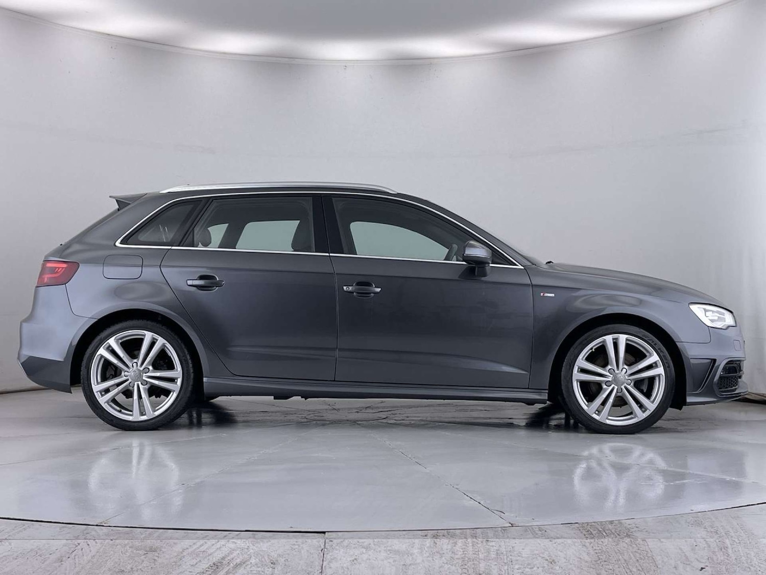Used Audi A3 2015 for sale - 76735783: Photo 15