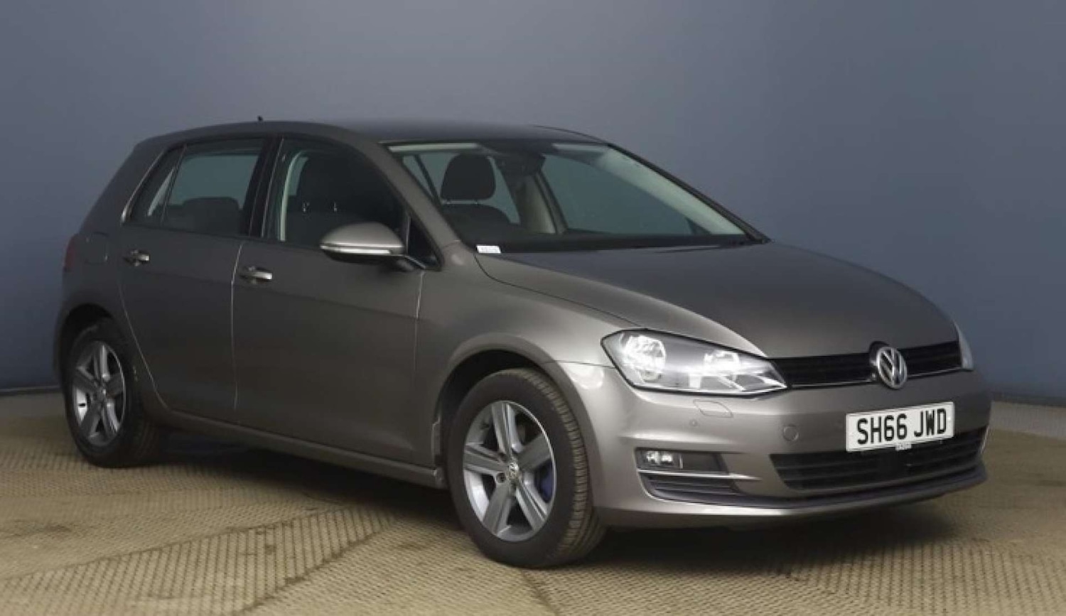 Used Volkswagen Golf 2016 for sale - 76623853: Photo 1