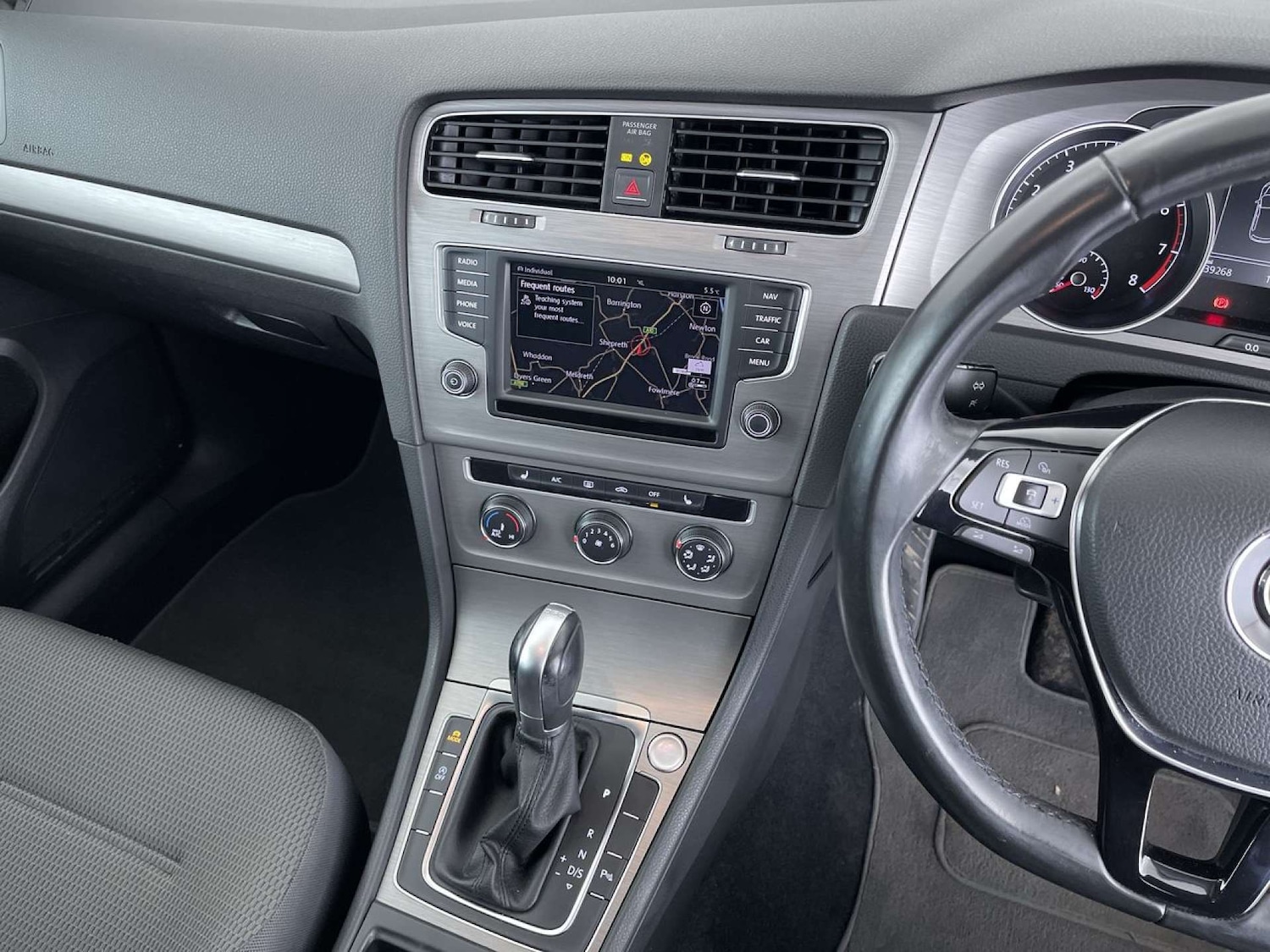 Used Volkswagen Golf 2016 for sale - 76623853: Photo 47