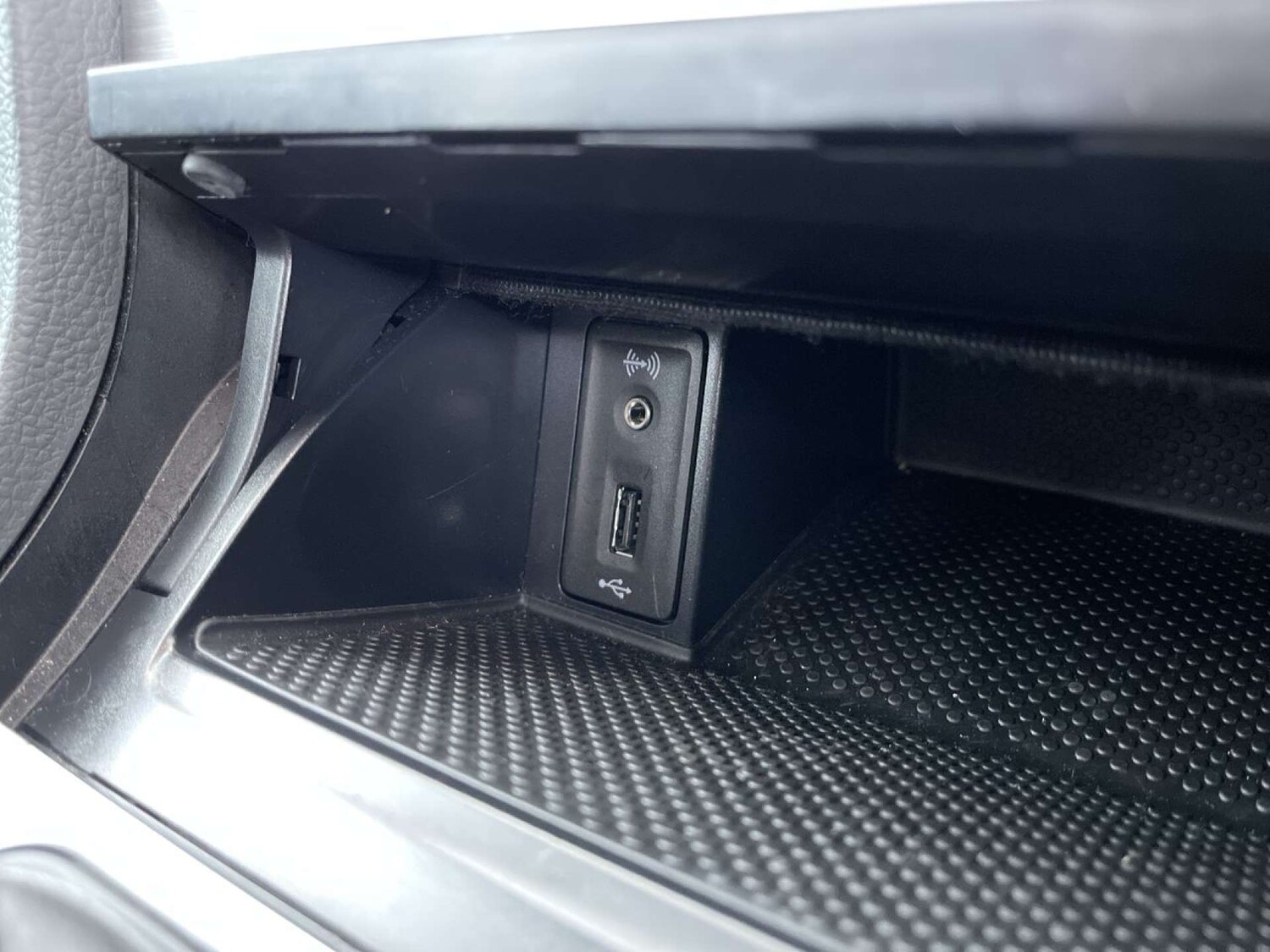 Used Volkswagen Golf 2016 for sale - 76623853: Photo 48