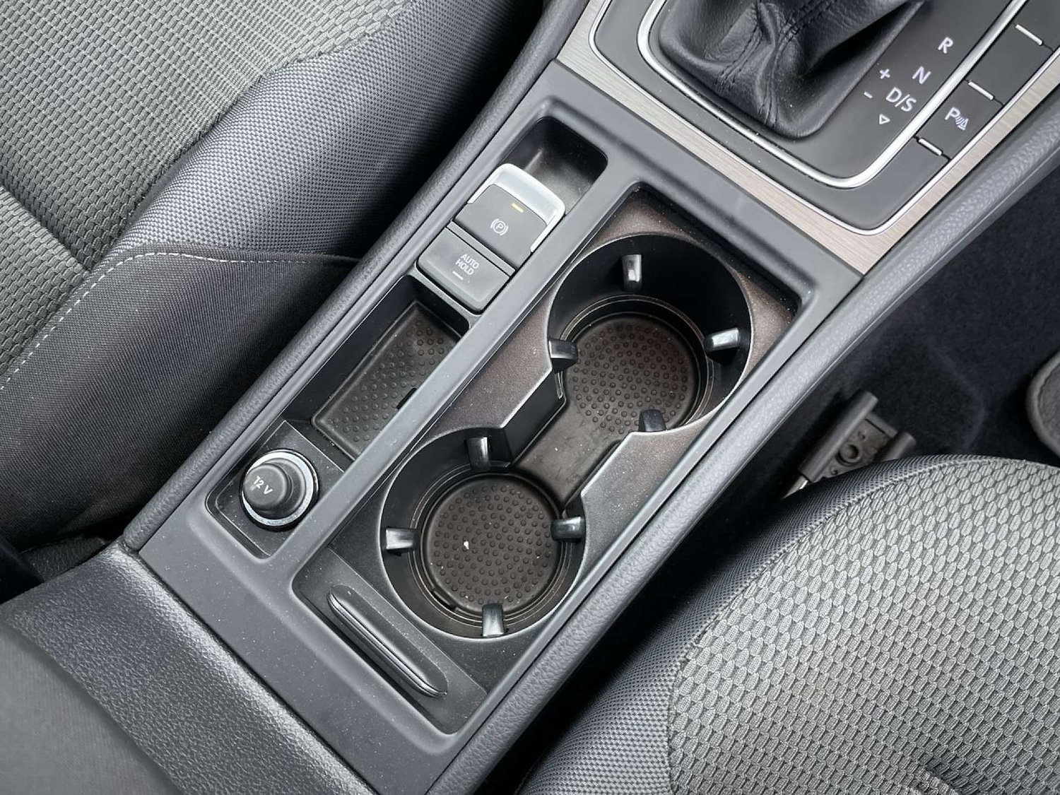 Used Volkswagen Golf 2016 for sale - 76623853: Photo 50