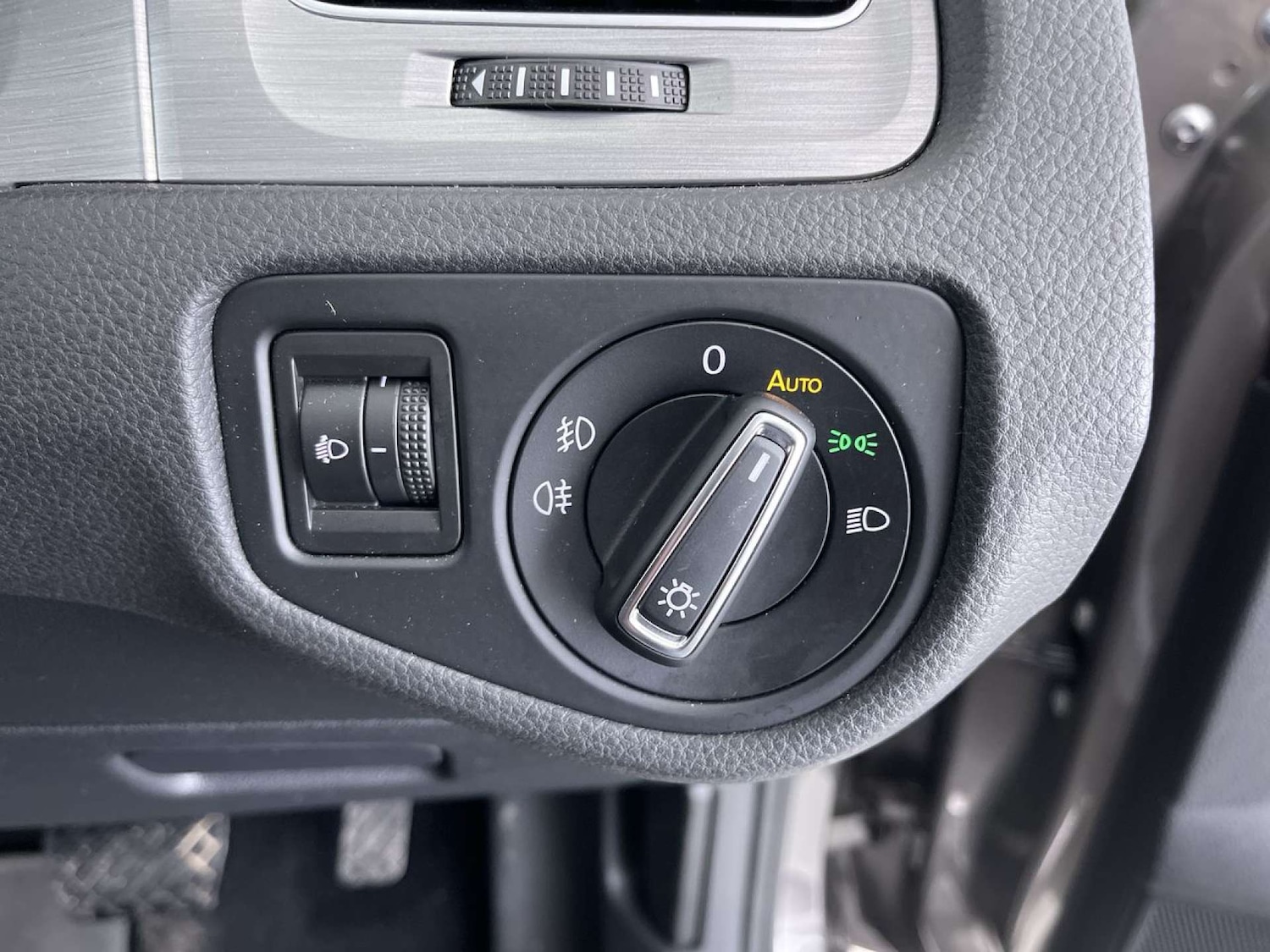 Used Volkswagen Golf 2016 for sale - 76623853: Photo 51