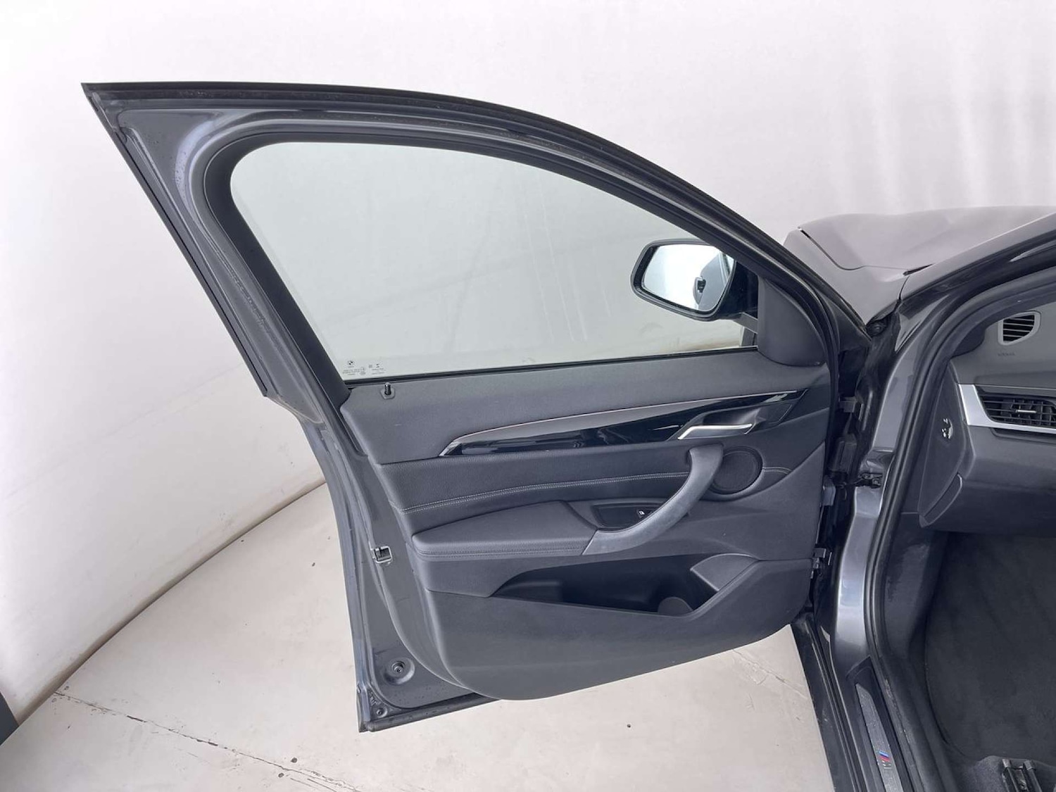 Used BMW X1 2017 for sale - 76009012: Photo 27