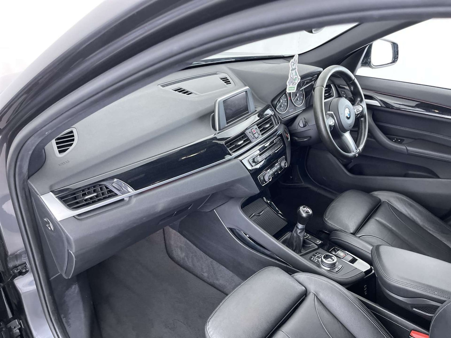 Used BMW X1 2017 for sale - 76009012: Photo 32
