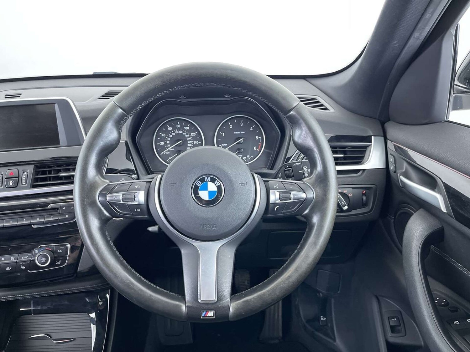 Used BMW X1 2017 for sale - 76009012: Photo 36