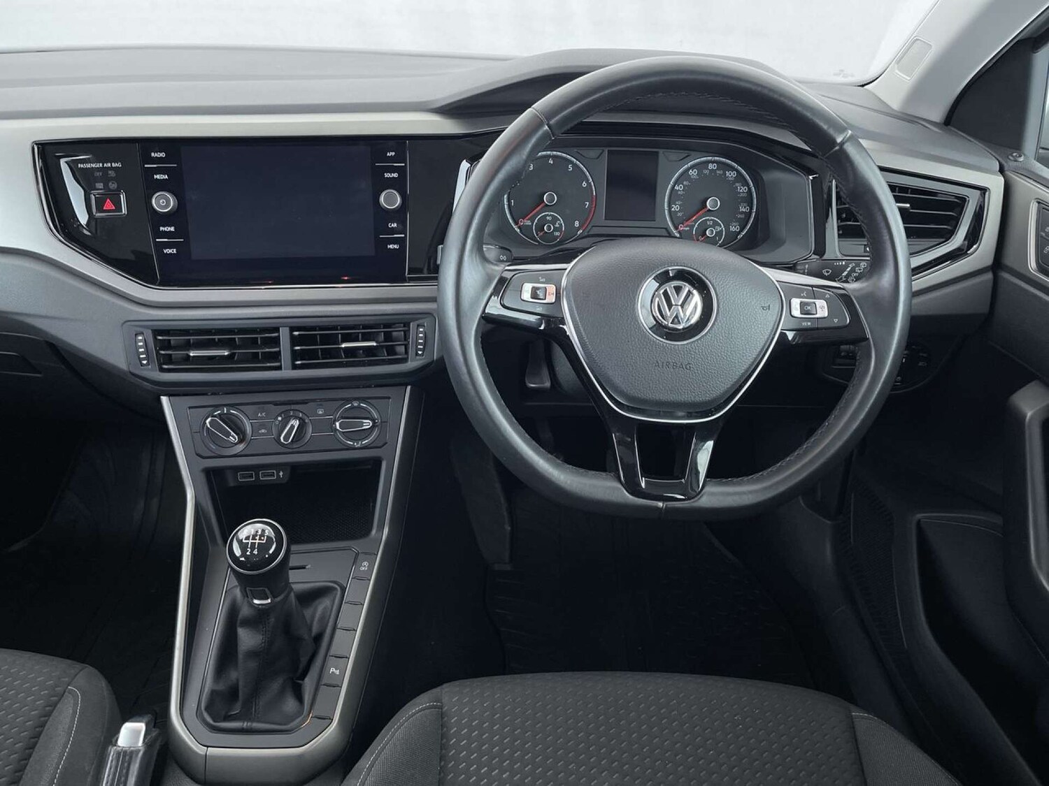 Used Volkswagen Polo 2018 for sale - 77502010: Photo 35