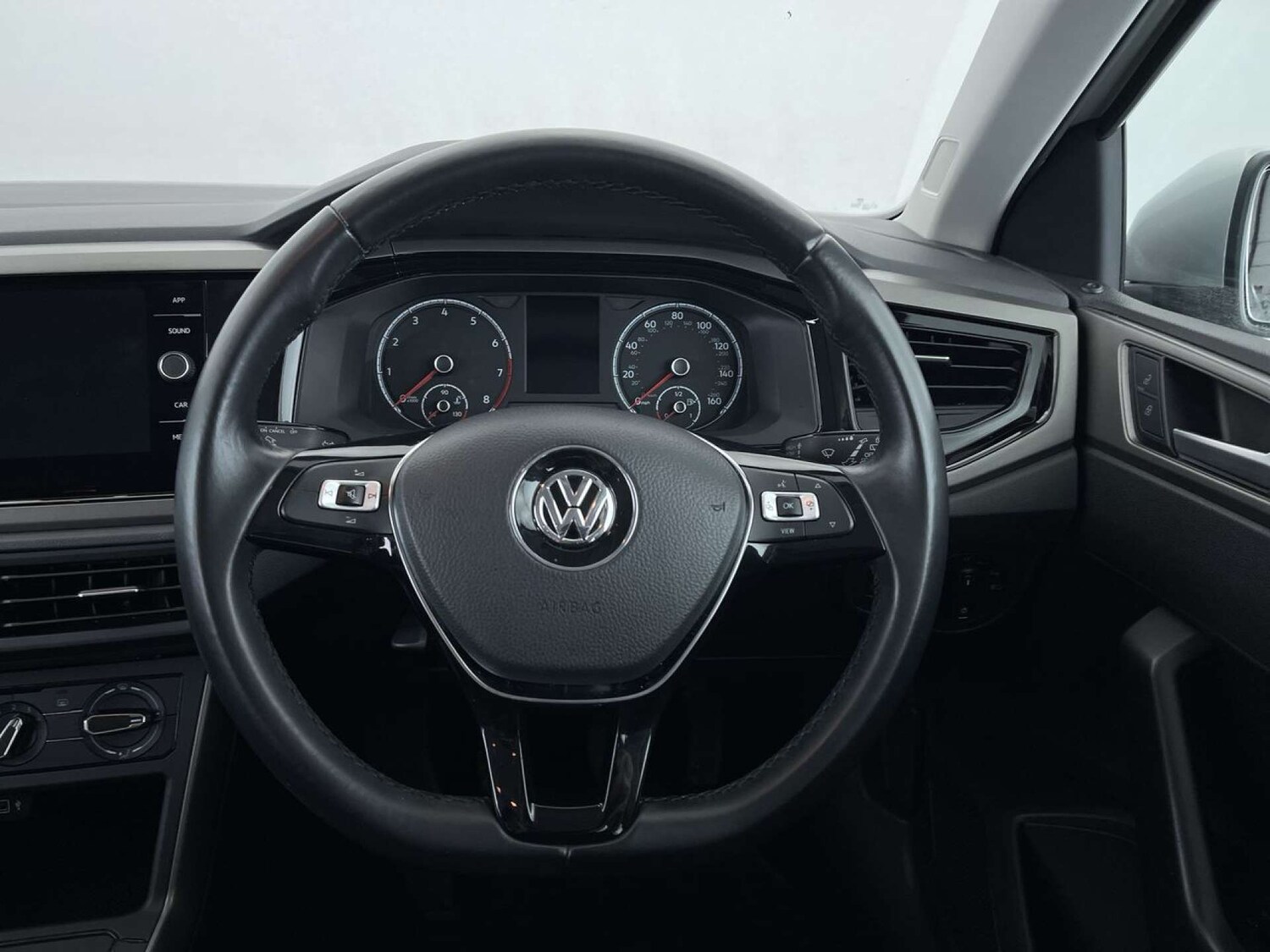 Used Volkswagen Polo 2018 for sale - 77502010: Photo 36