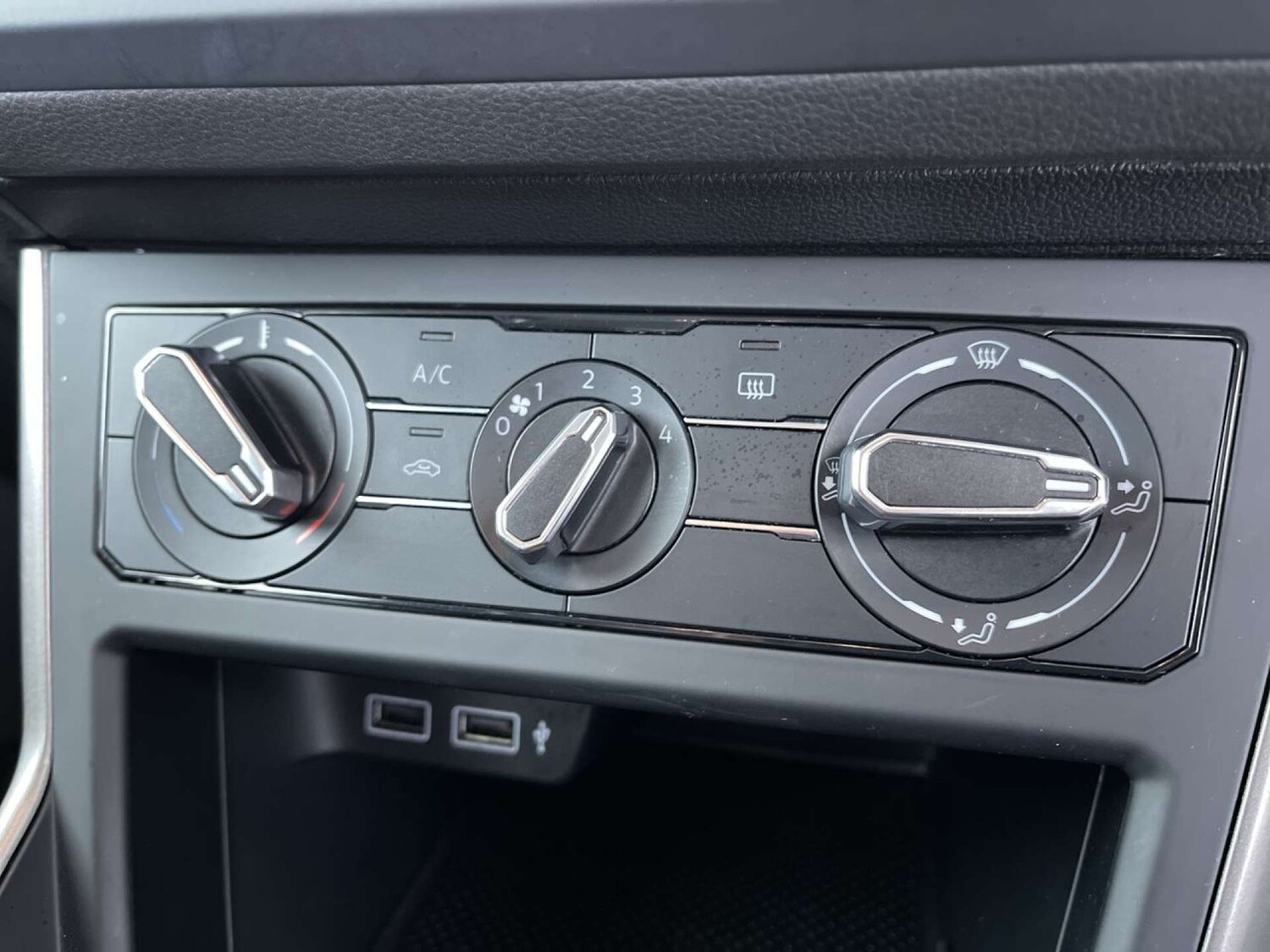 Used Volkswagen Polo 2018 for sale - 77502010: Photo 44