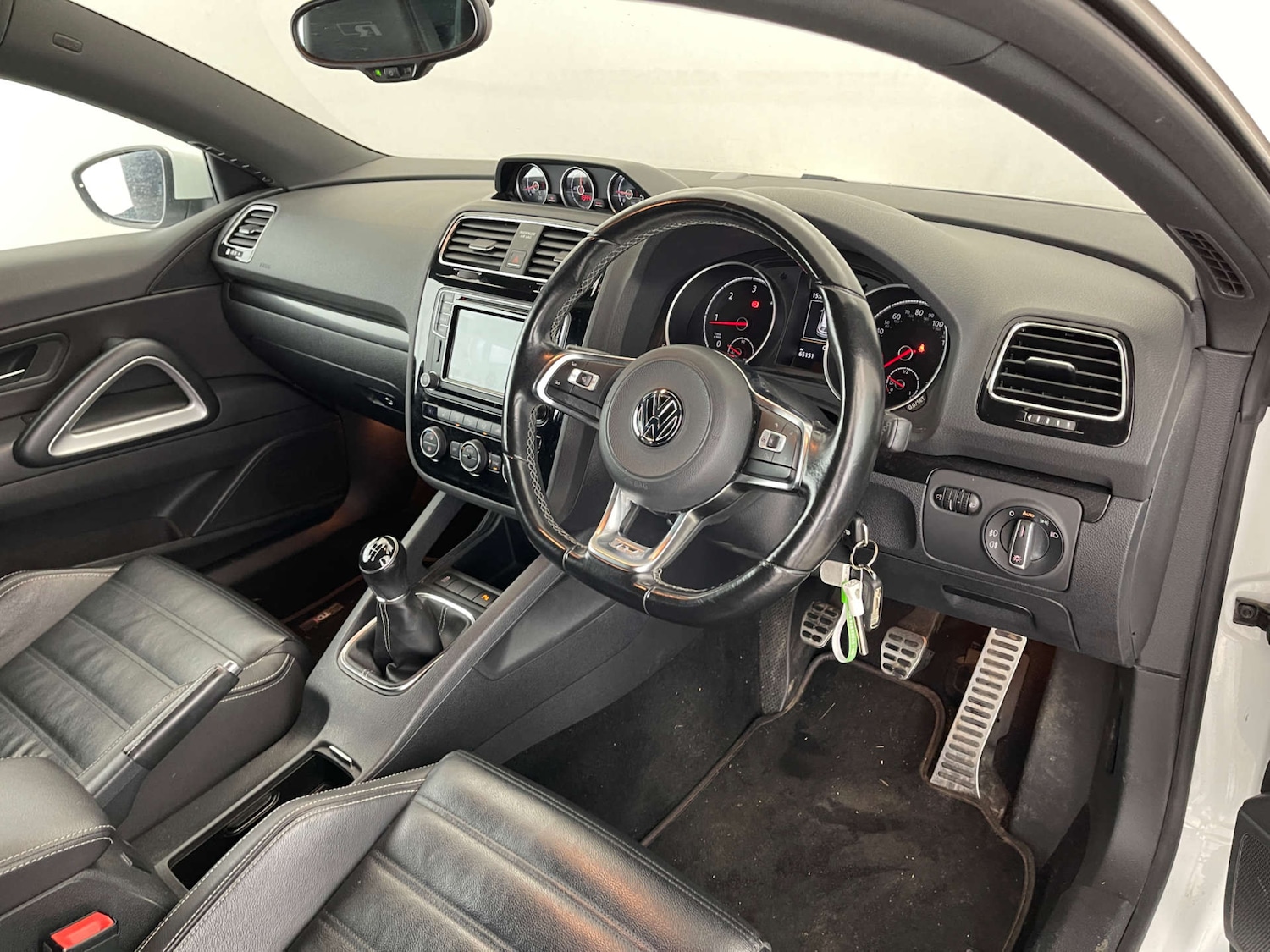 Used Volkswagen Scirocco 2017 for sale - 77297311: Photo 10