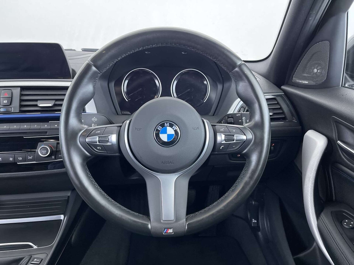 Used BMW 1 Series 2019 for sale - 76481395: Photo 36