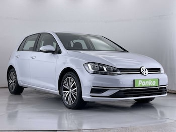Used Volkswagen Golf 2018 for sale - 77245603: Photo