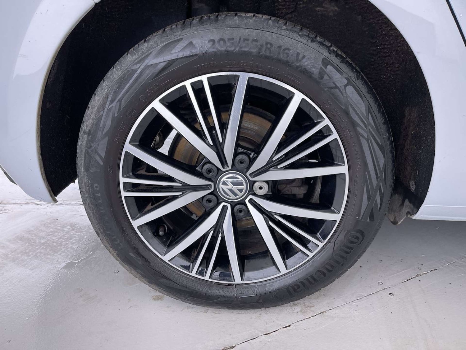 Used Volkswagen Golf 2018 for sale - 77245603: Photo 23