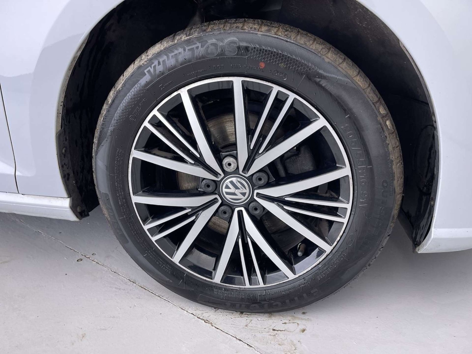 Used Volkswagen Golf 2018 for sale - 77245603: Photo 24