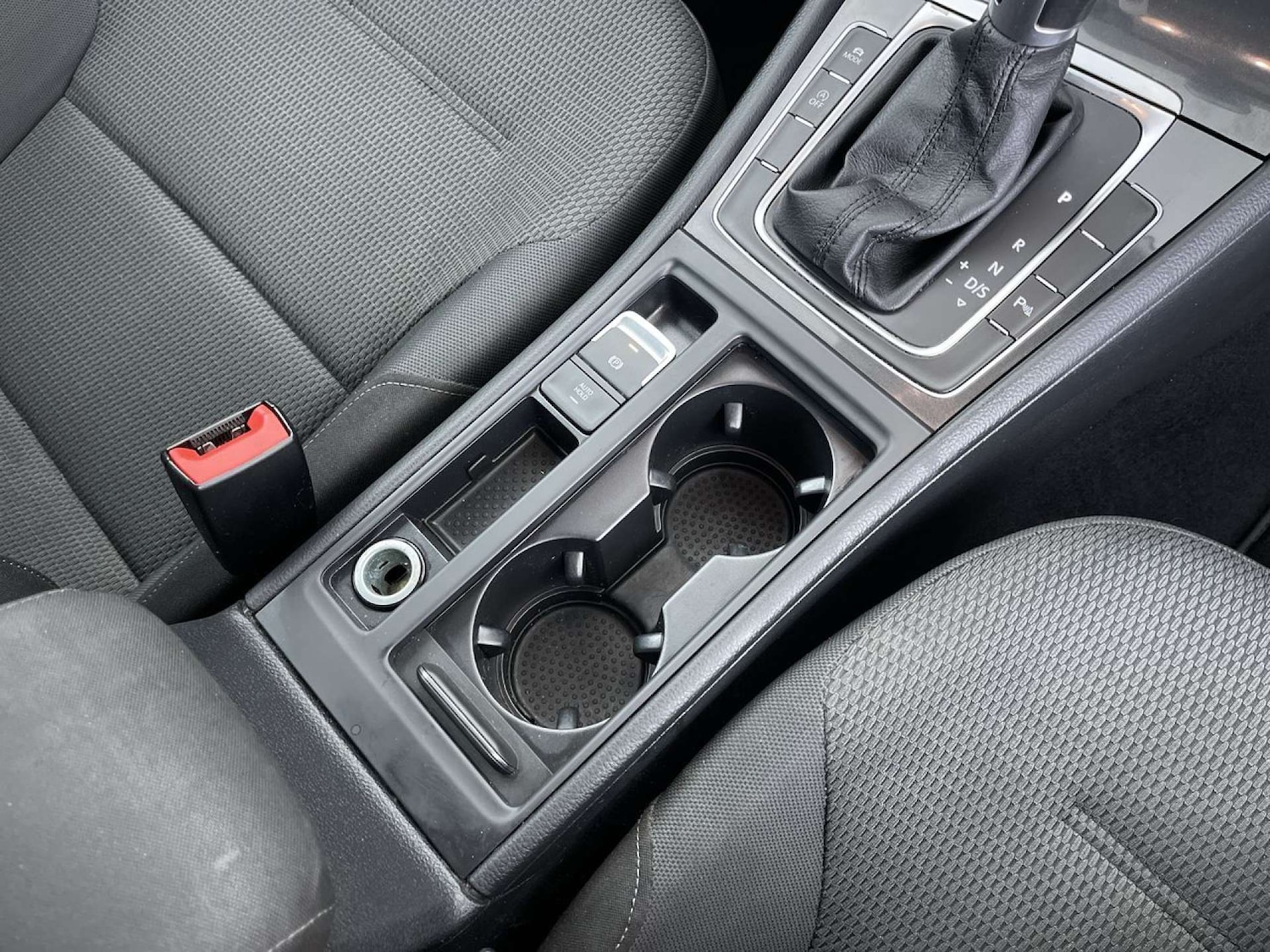 Used Volkswagen Golf 2018 for sale - 77245603: Photo 49