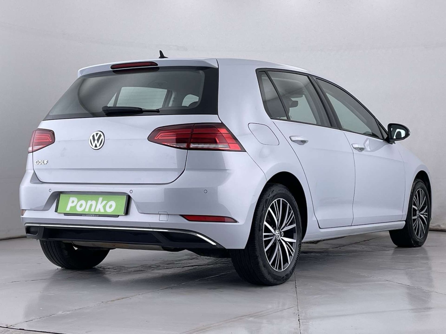 Used Volkswagen Golf 2018 for sale - 77245603: Photo 5