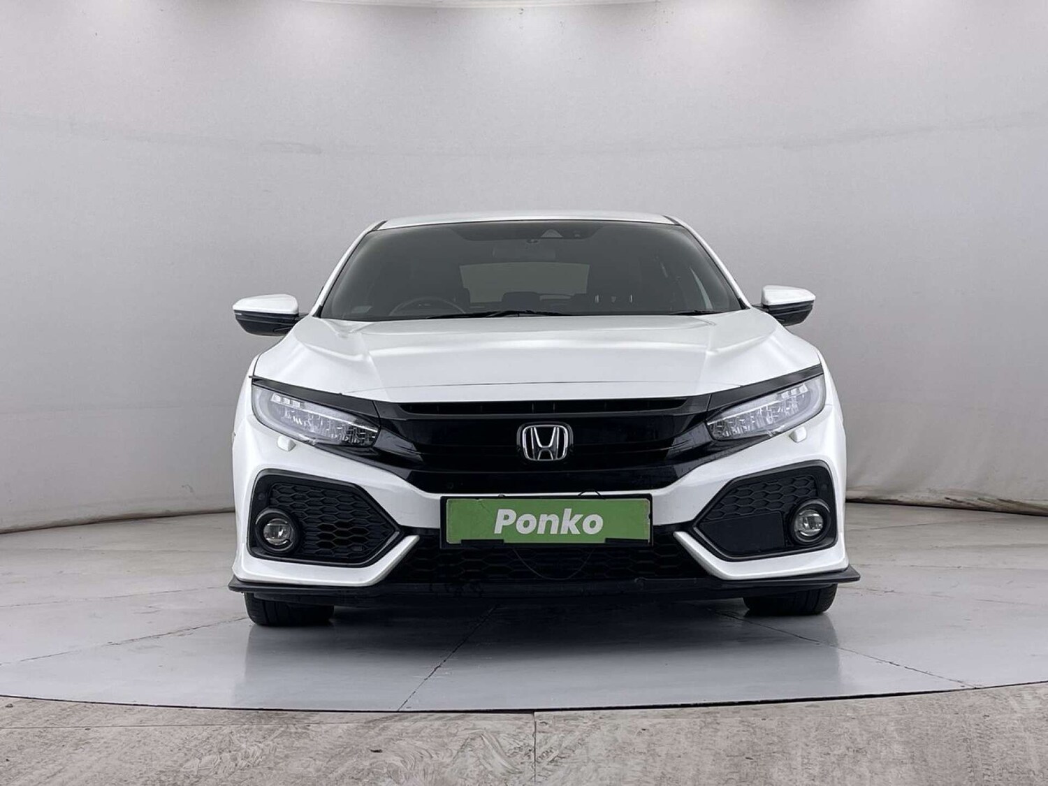 Used Honda Civic 2018 for sale - 76210028: Photo 14