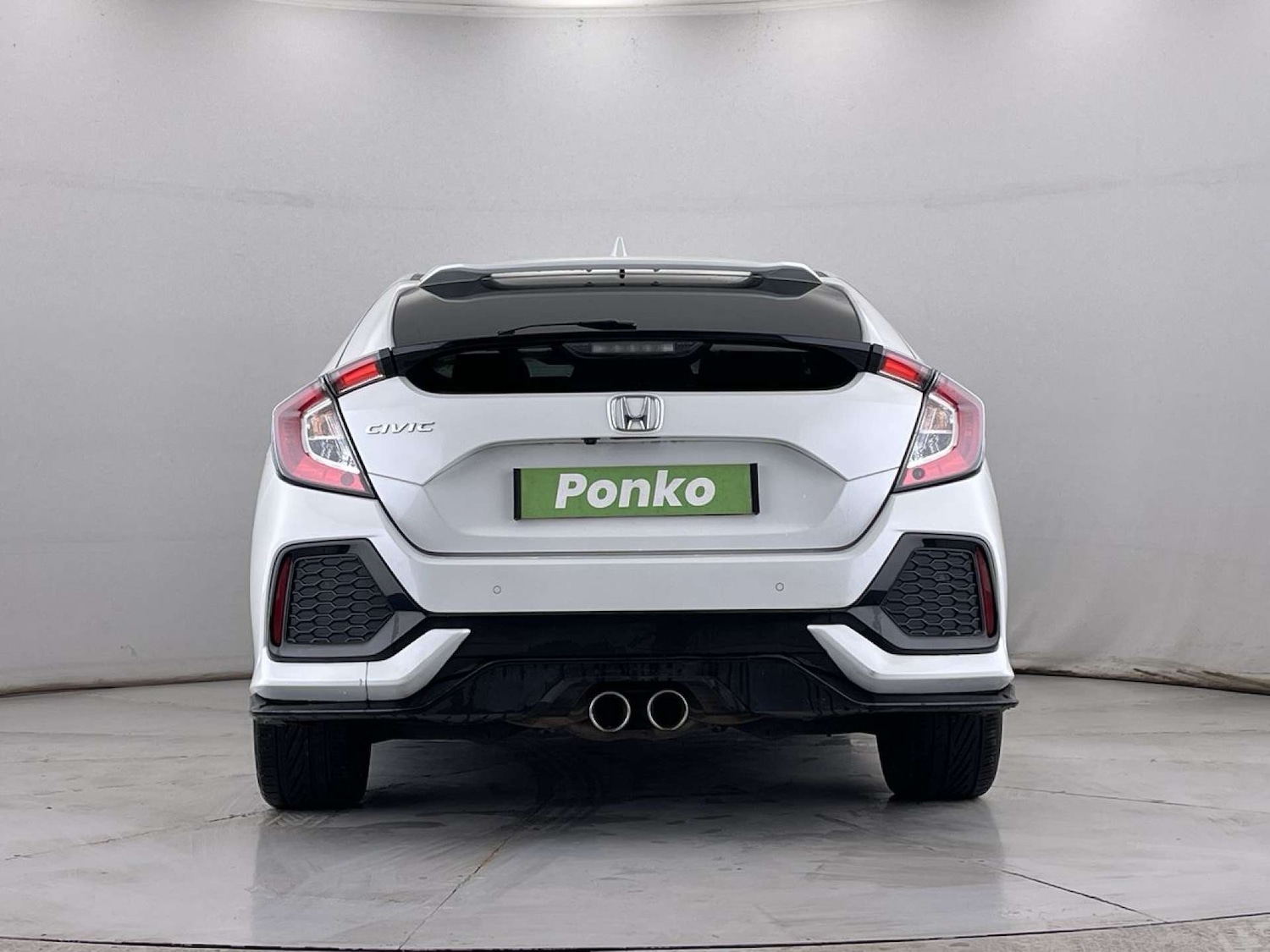 Used Honda Civic 2018 for sale - 76210028: Photo 17