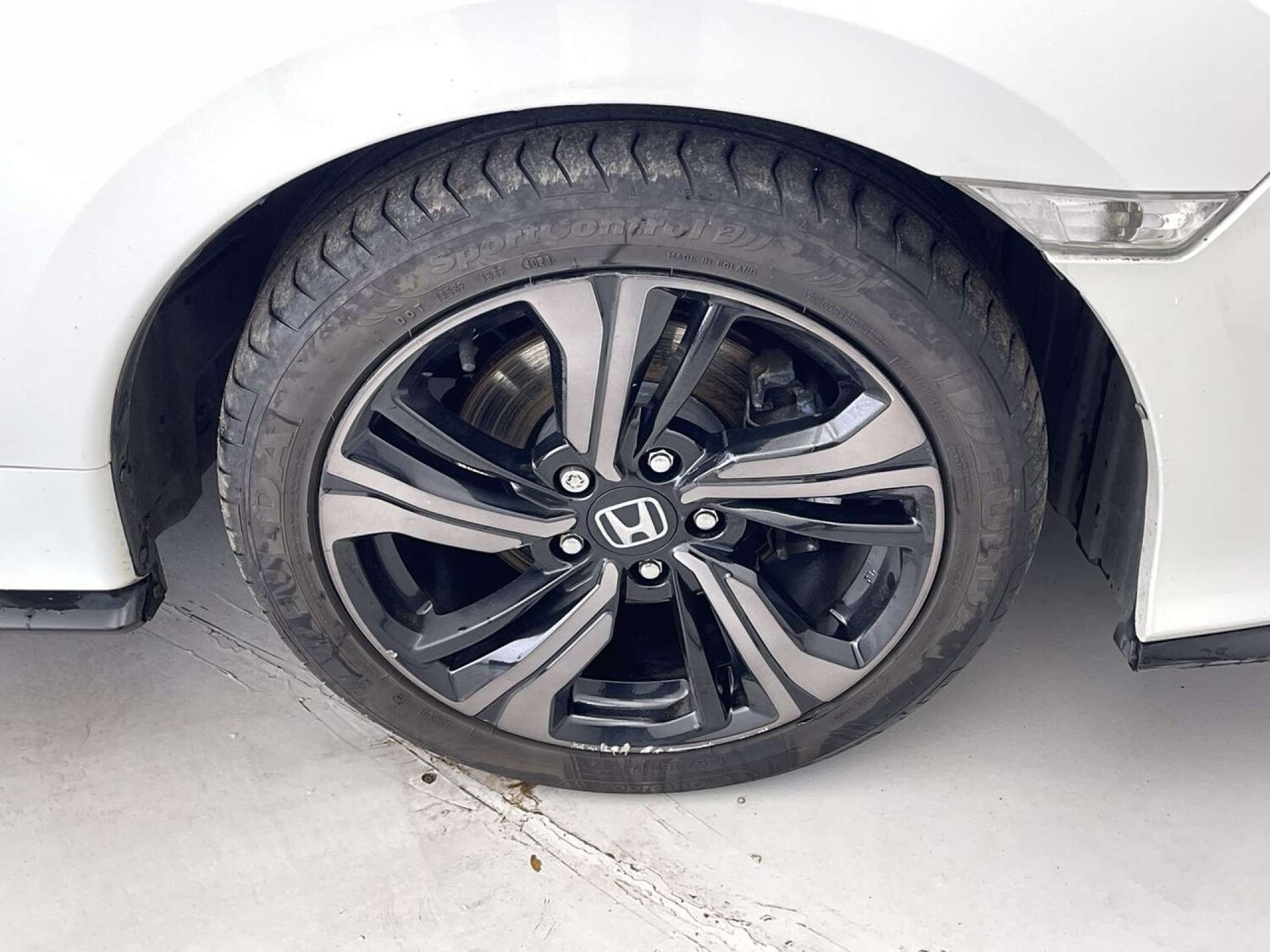 Used Honda Civic 2018 for sale - 76210028: Photo 24